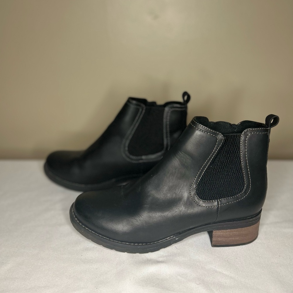Eastland JASMINE CHELSEA BLACK BOOT